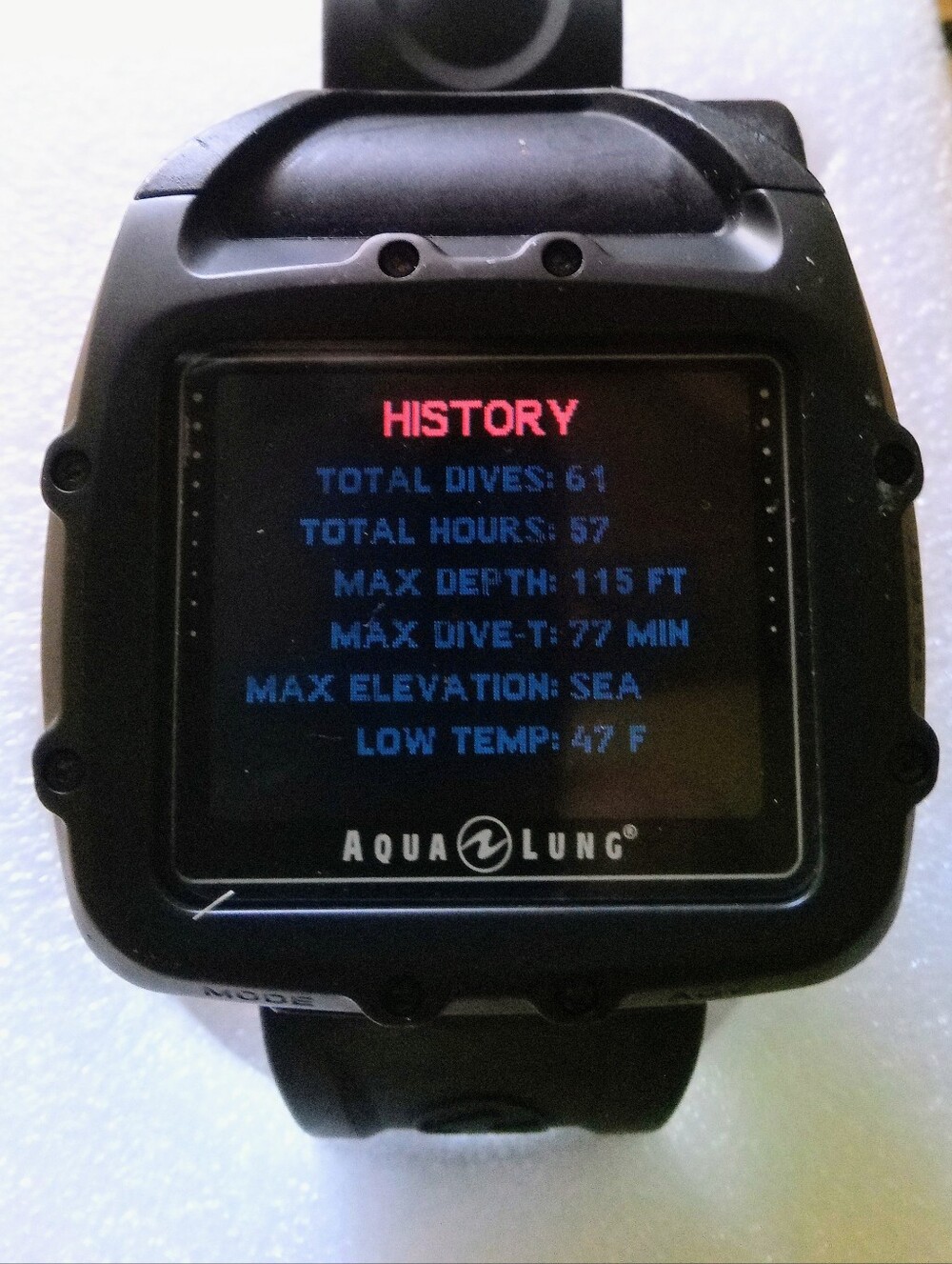 Aqualung 750 Dive Wacth